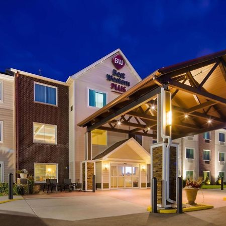 BEST WESTERN Plus Menomonie Inn&Suites Extérieur photo