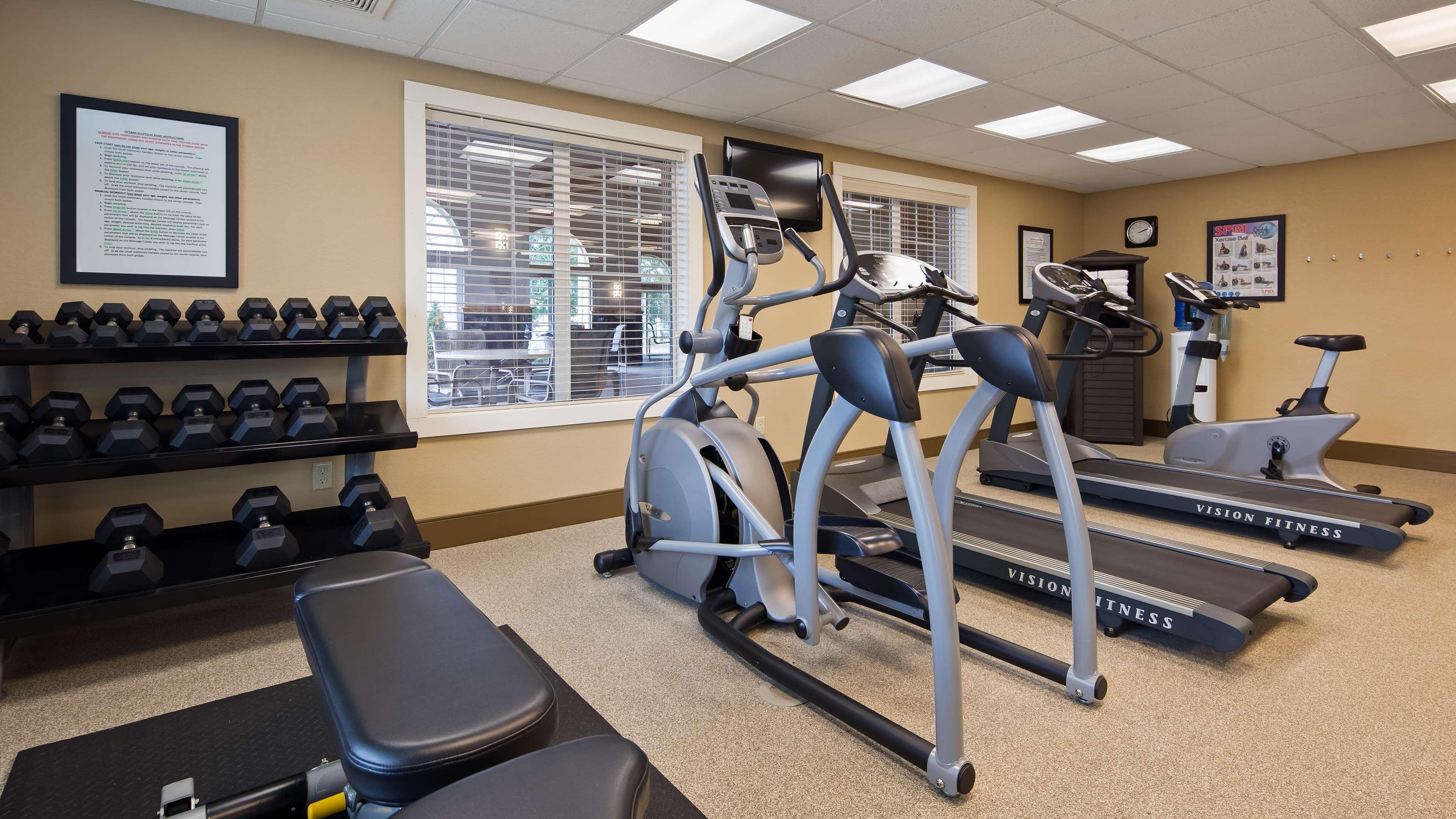 BEST WESTERN Plus Menomonie Inn&Suites Extérieur photo